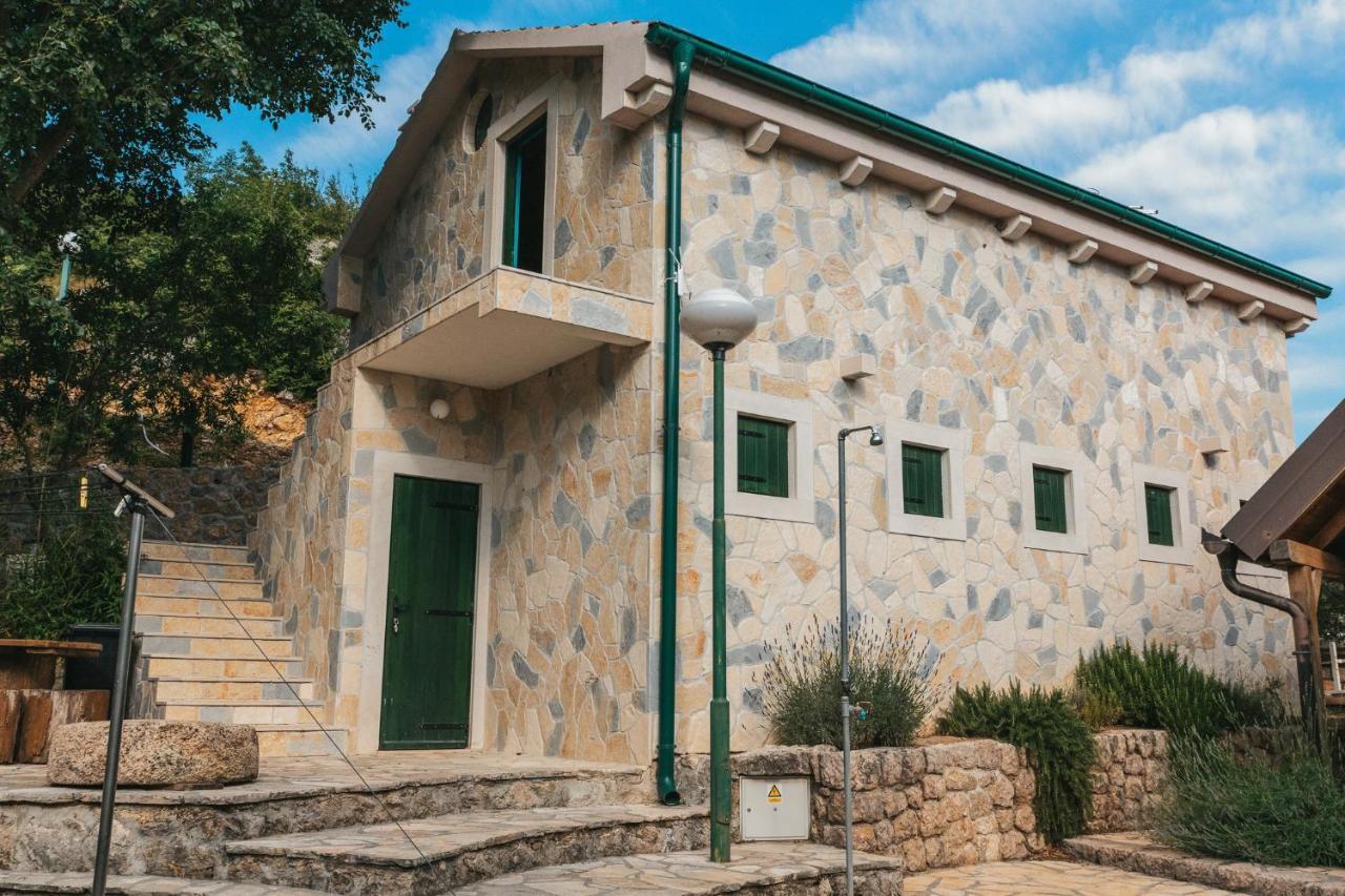 River Huts Zrmanja Obrovac Luaran gambar