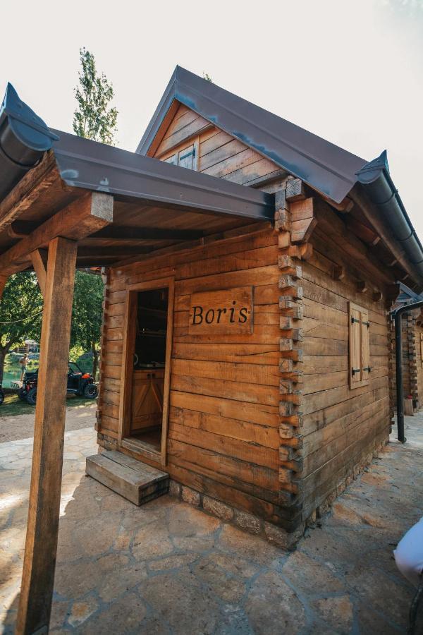 River Huts Zrmanja Obrovac Luaran gambar